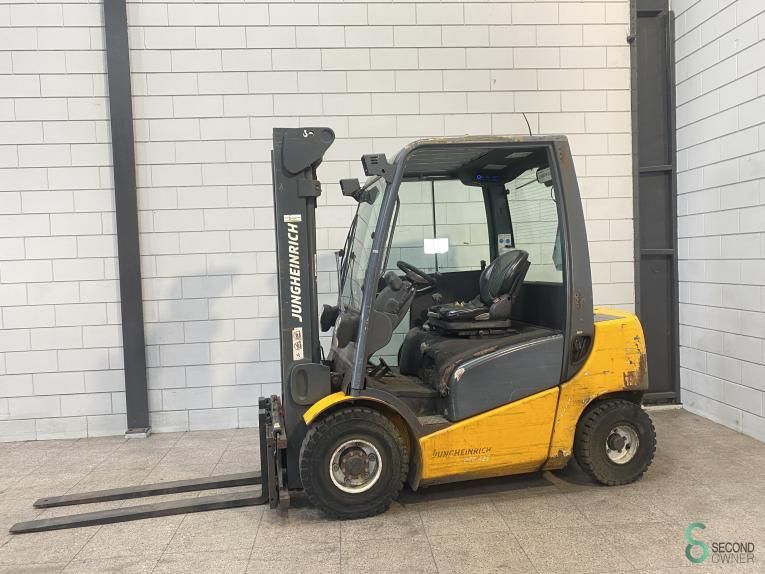 Forklifts Diesel Jungheinrich DFG 425 2014