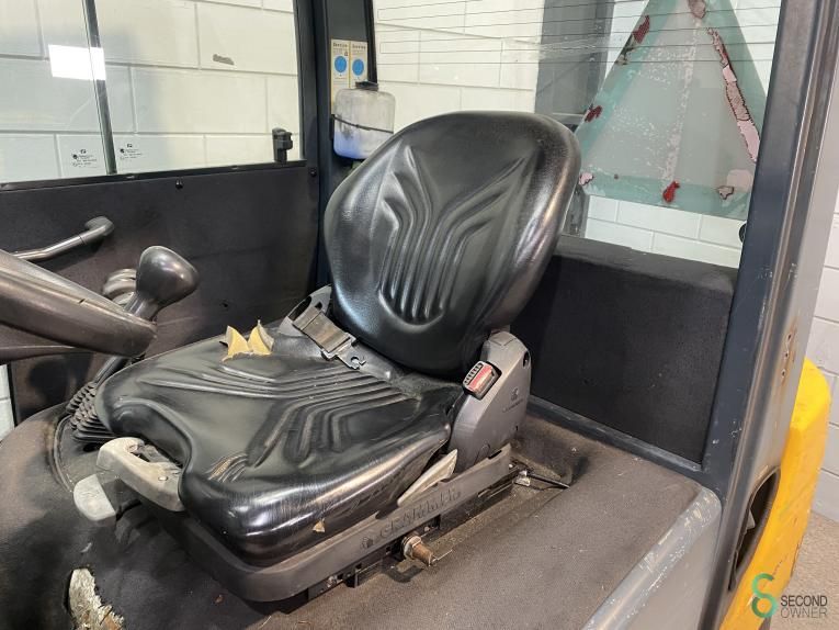 Forklifts Diesel Jungheinrich DFG 425 2014