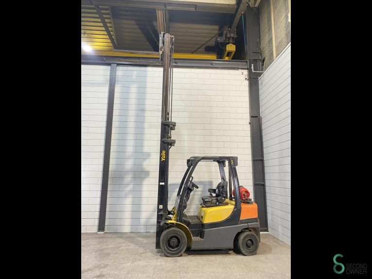 Forklifts LPG Yale GLP 25 VX 2013