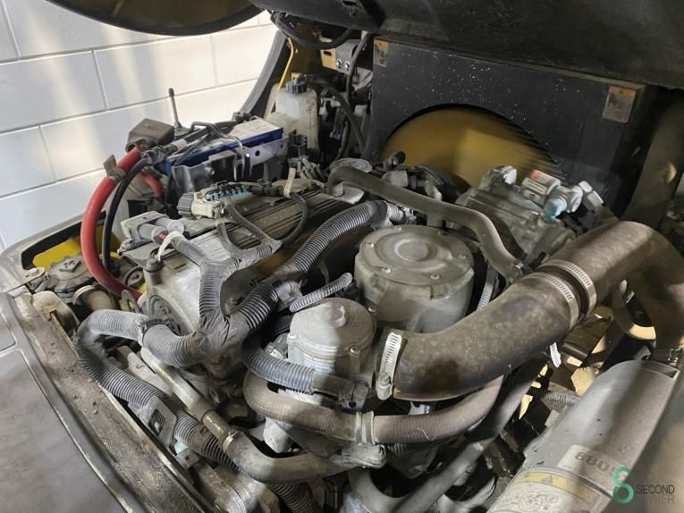 Forklifts LPG Yale GLP 25 VX 2013