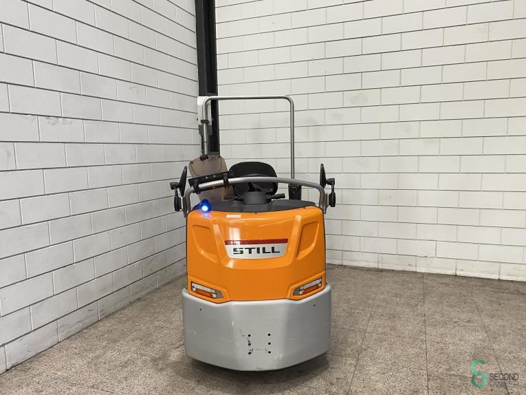 Tractors Electric Still LTX70 2018