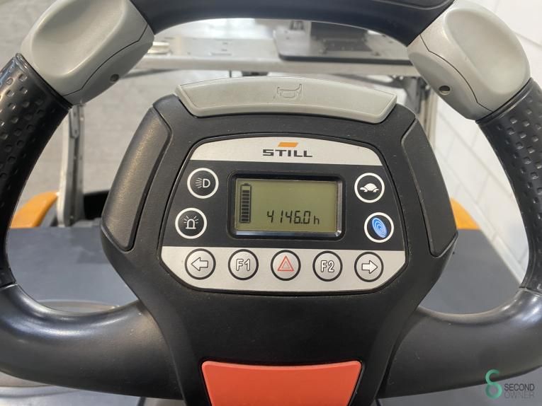 Tractors Electric Still LTX50 2020