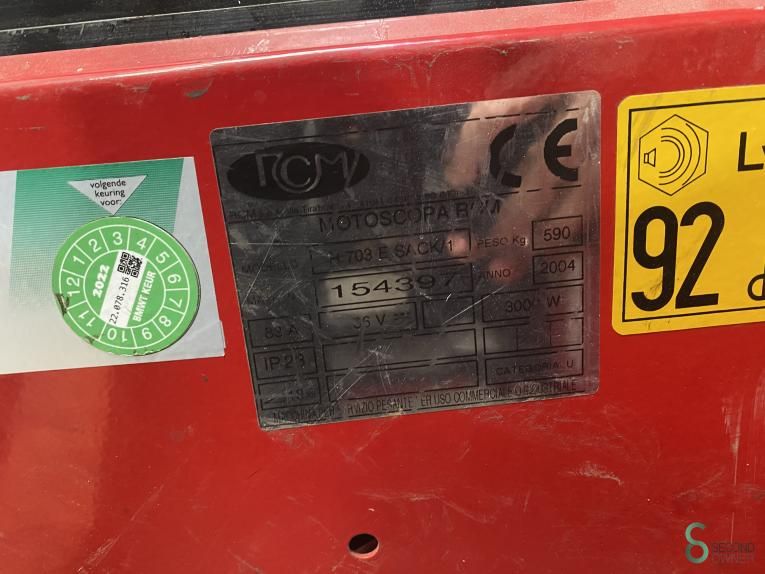 Cleaning Machines Electric RCM R703 2004