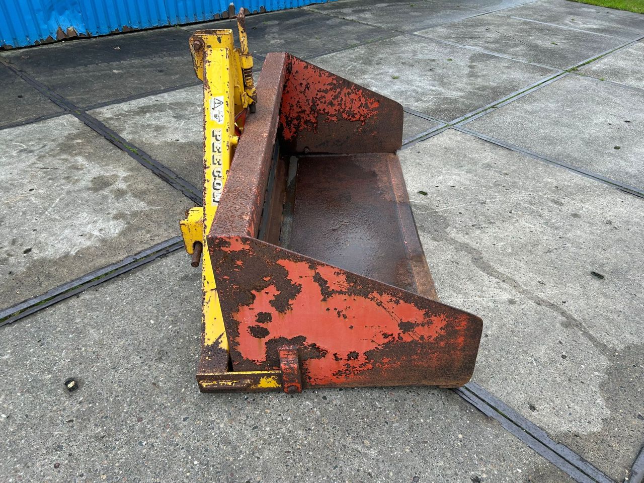 Peecon grondbak 180 driepunt