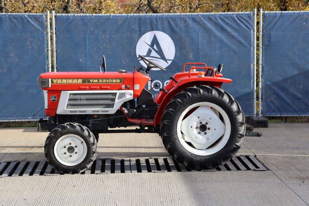 Kleintraktor Yanmar YM2210BD Diesel 22 PS (Marge)