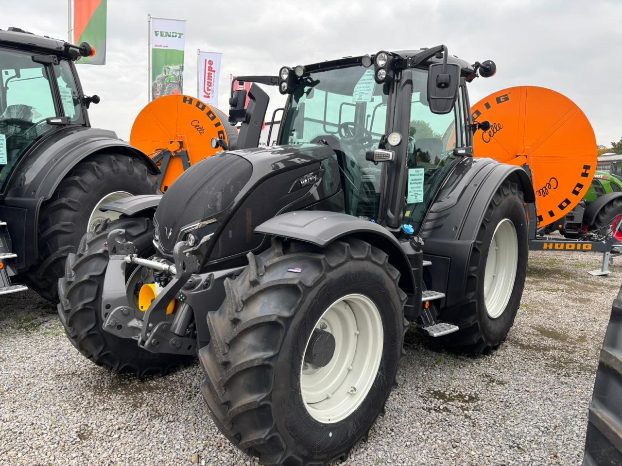 Valtra N175 Direct tractor
