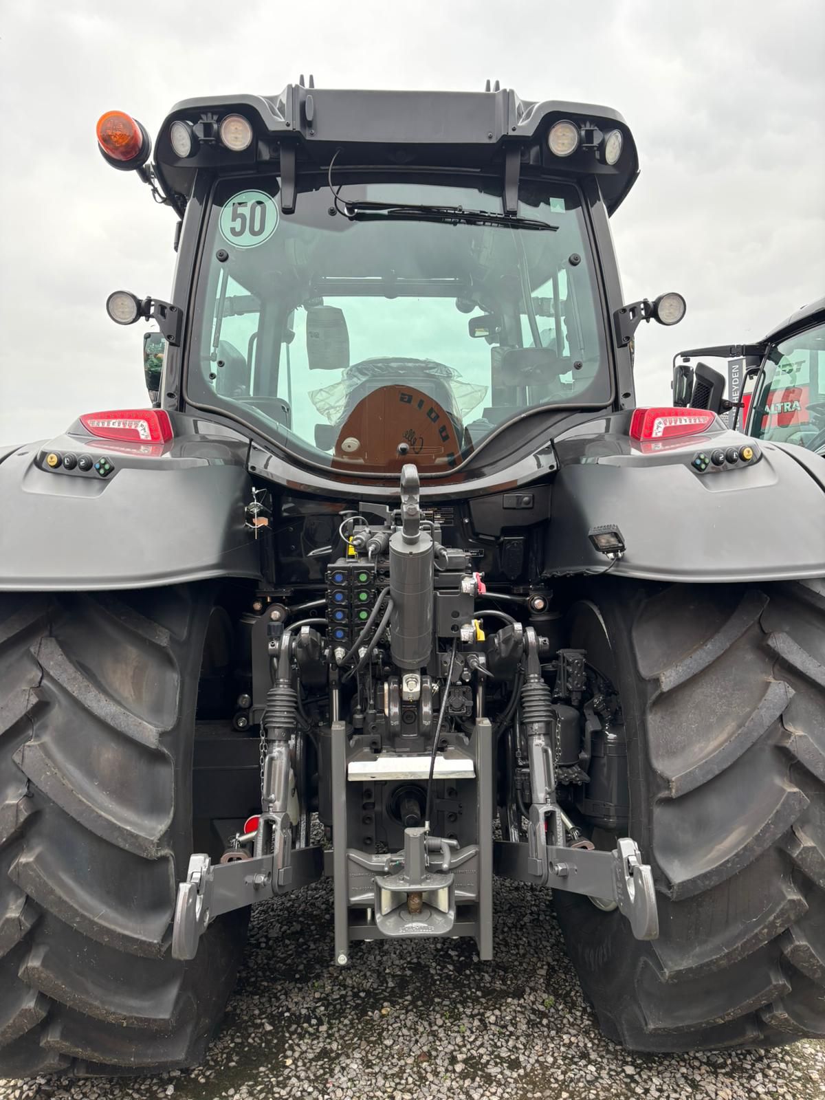 Valtra N175 Direct tractor