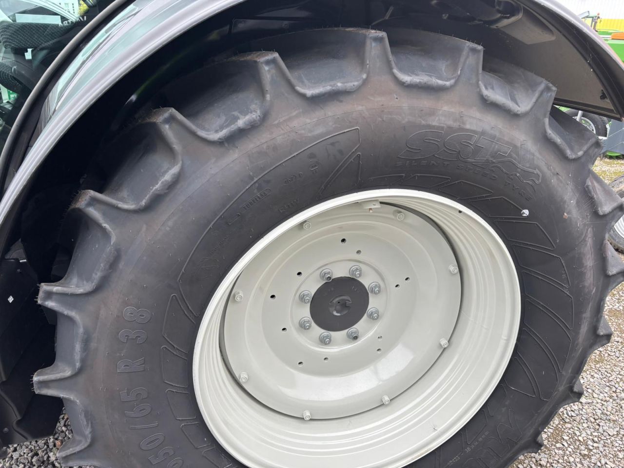 Valtra N175 Direct tractor