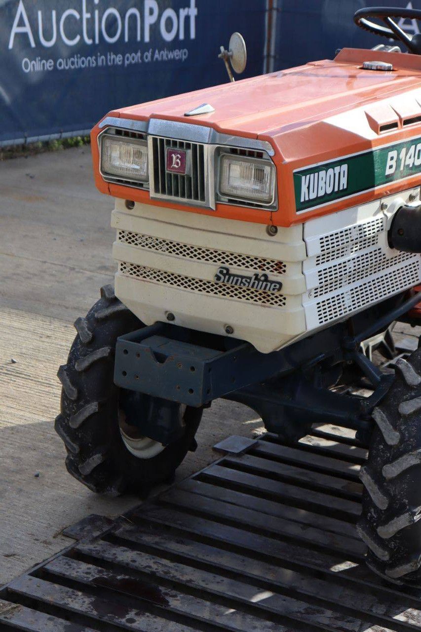 Mini tractor Kubota B1402DT Diesel 14hp (Margin)
