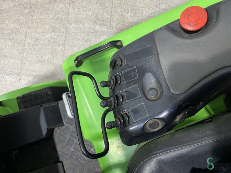 Gabelstapler Elektrisch Caterpillar EP30K PAC 2011