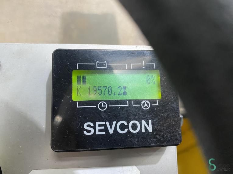 Seitenlader Elektrisch Combilift JEDY3057 2002