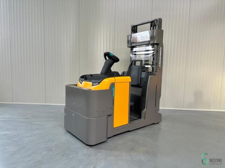 Stackers Electric Jungheinrich ECG214 2017