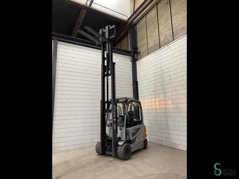 Gabelstapler Elektrisch Still RX60-30L 2015