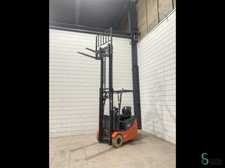 Forklifts Electric Toyota 7FBEST13 2012