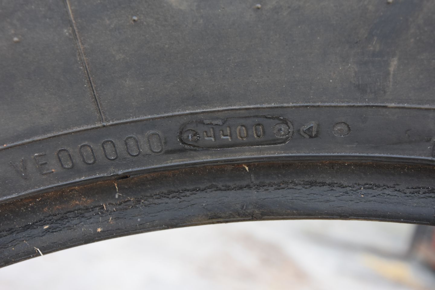 Firestone 800/70 R38