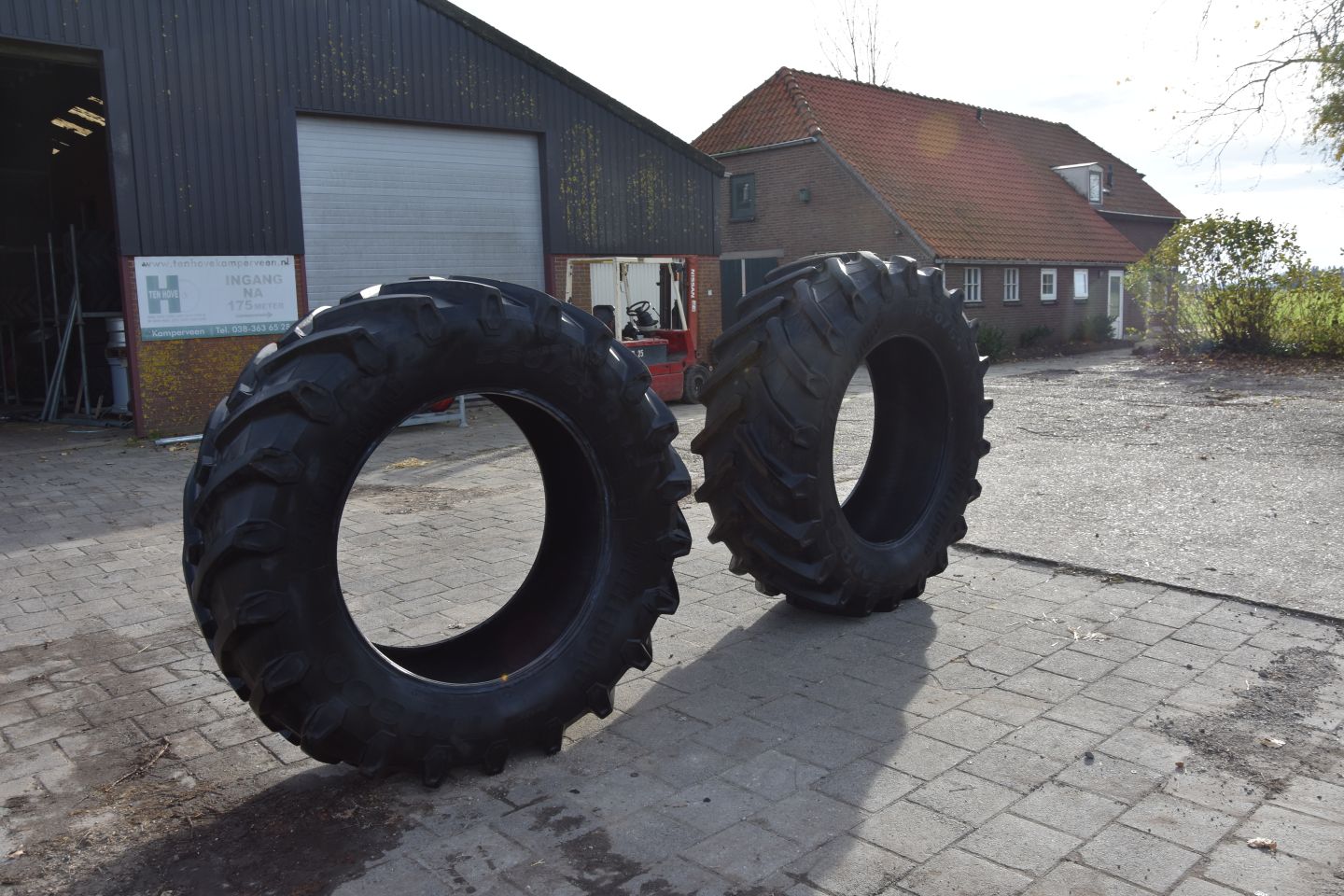 Trelleborg 650/65 R42