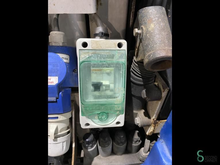 Vertical mast lift JLG Toucan 8E A 2007