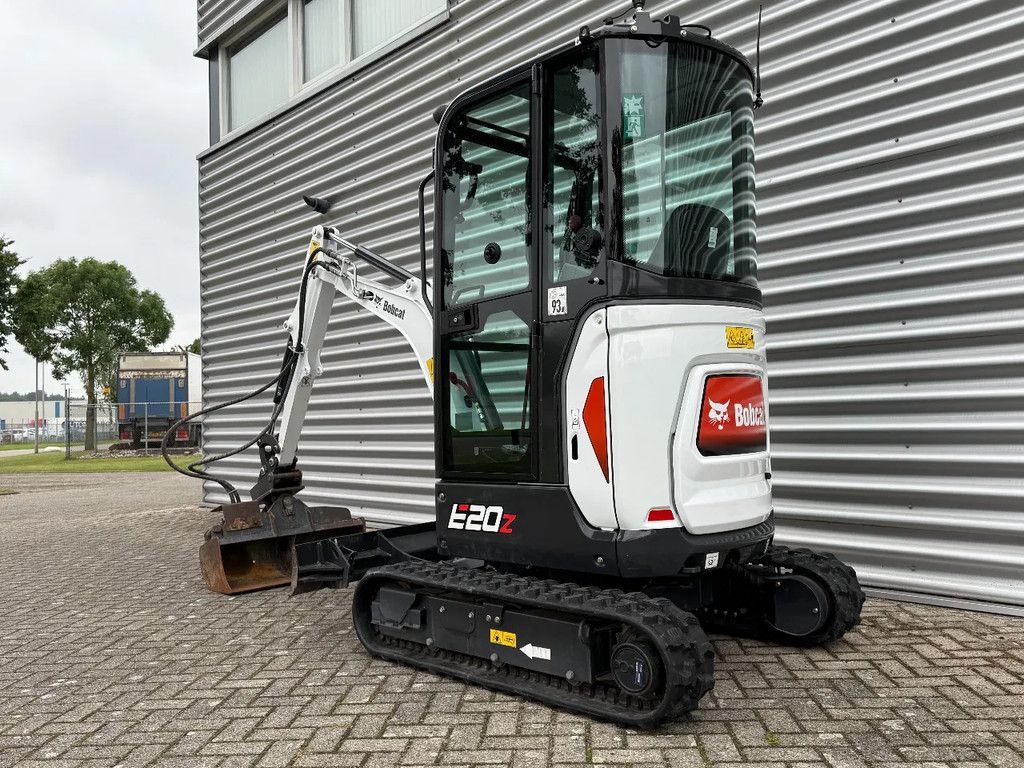 Bobcat E20z