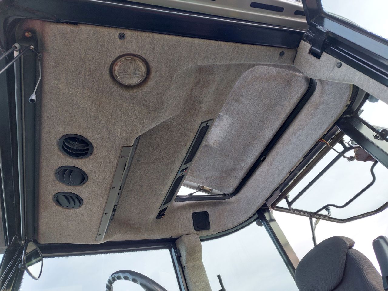 Massey Ferguson 6150 met weinig uren