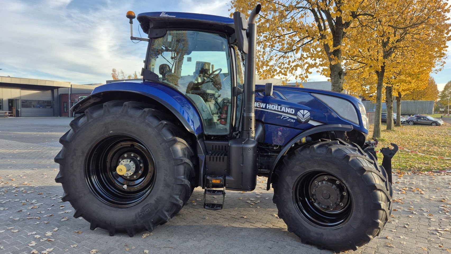 New Holland T7.230 PC 40eco, Lucht, Fronthef, BluePower