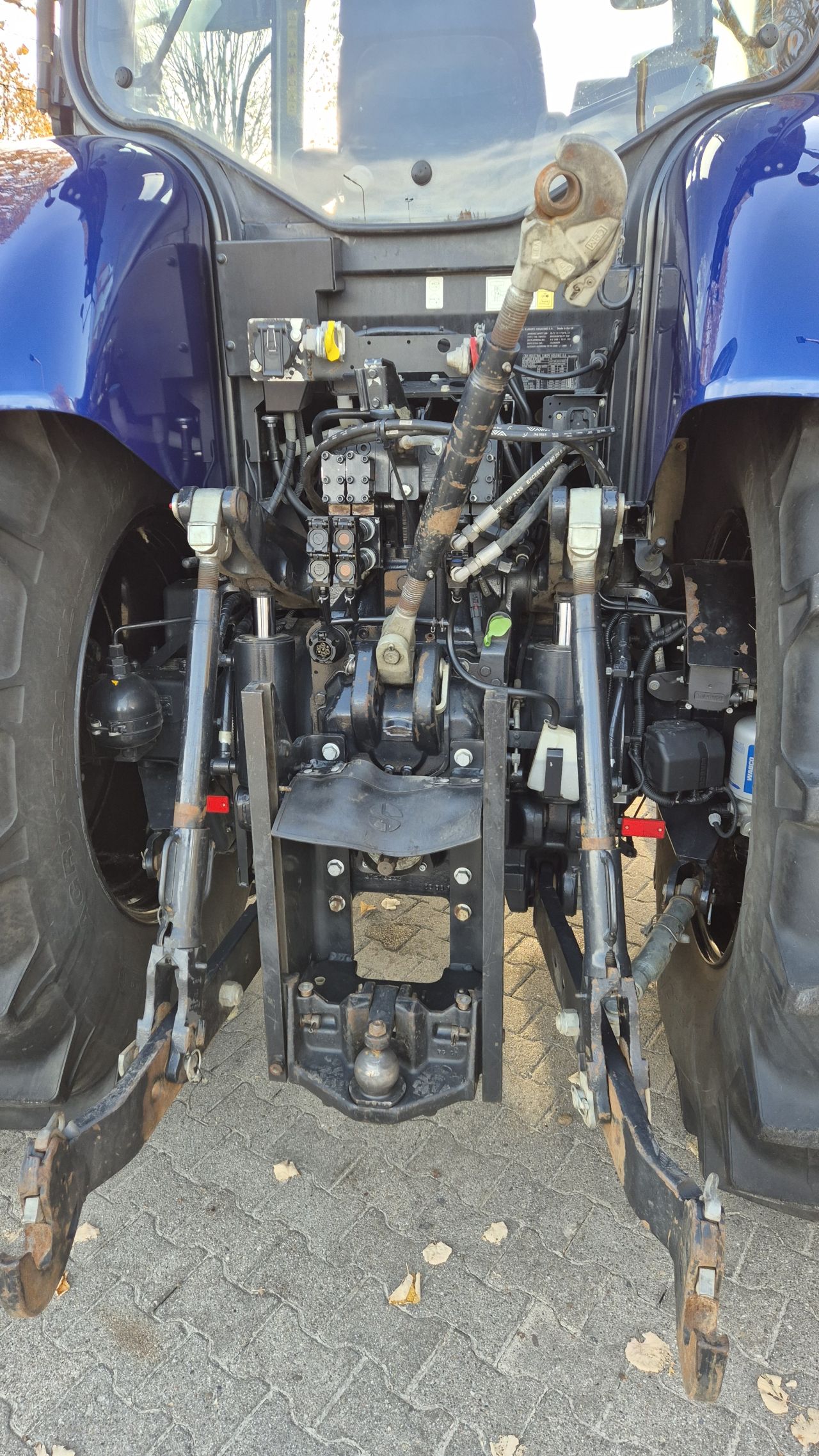 New Holland T7.230 PC 40eco, Lucht, Fronthef, BluePower