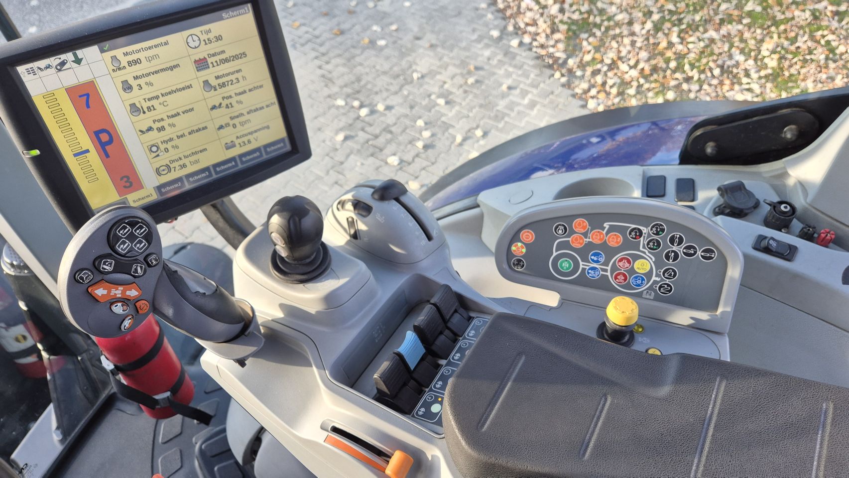 New Holland T7.230 PC 40eco, Lucht, Fronthef, BluePower