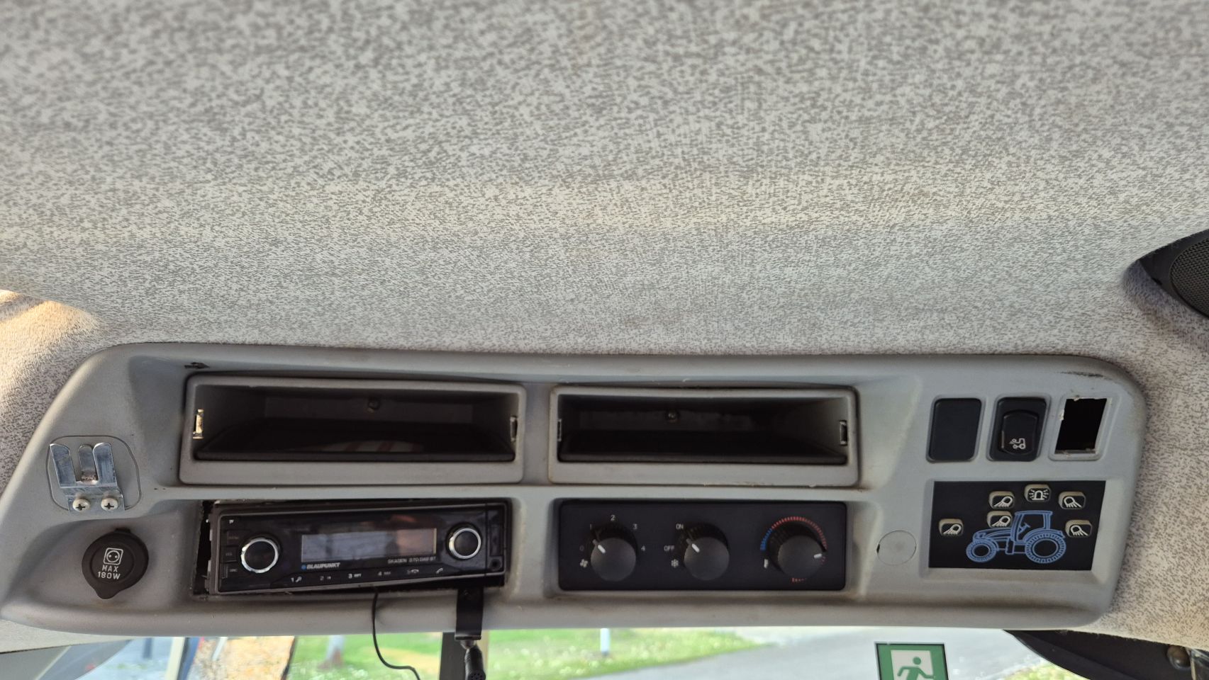 New Holland T7.230 PC 40eco, Lucht, Fronthef, BluePower