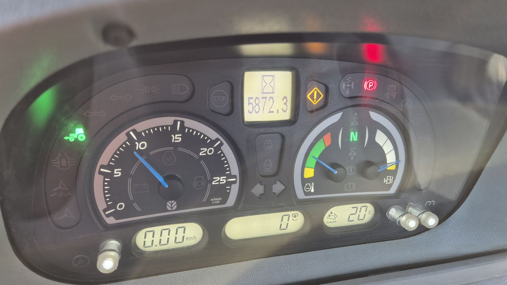 New Holland T7.230 PC 40eco, Lucht, Fronthef, BluePower