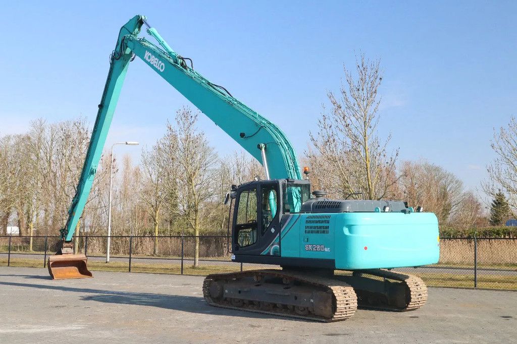Kobelco SK260 NLC -10E | 18.5 METER LONG REACH | TILT BUCKET