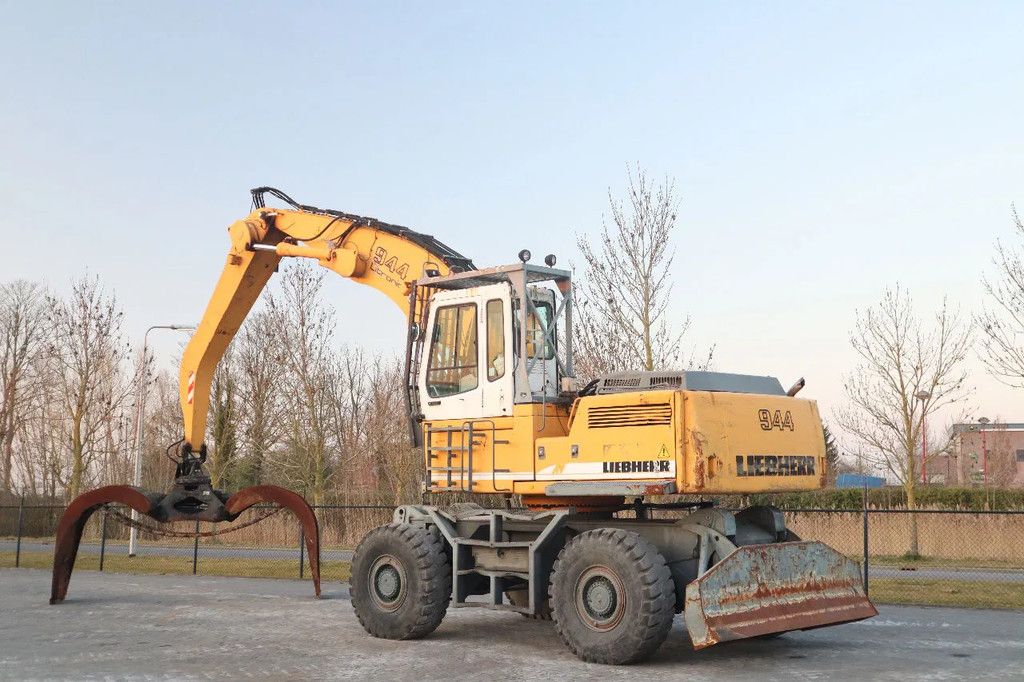 Liebherr A944 B HD | LOG GRAPPLE | HOLZGREIFER | TIMBER