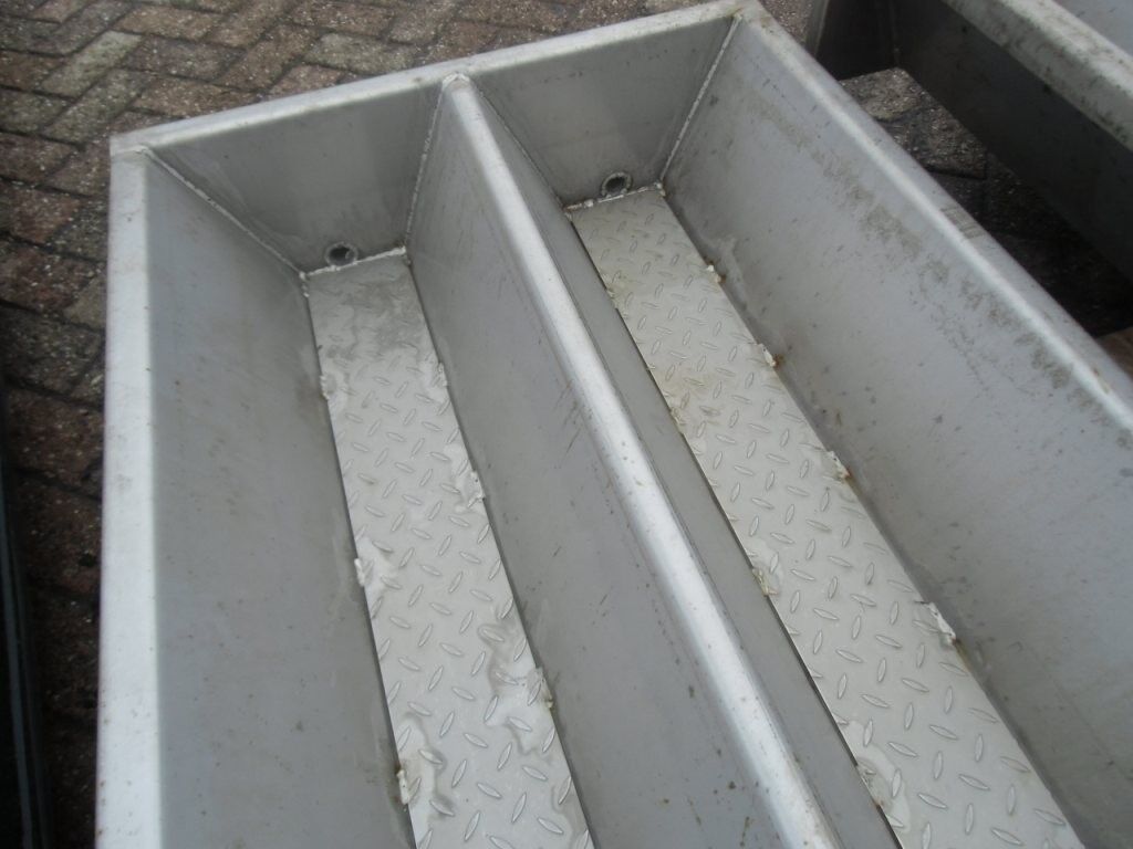 Nr. 3060 RVS doorloopbakken