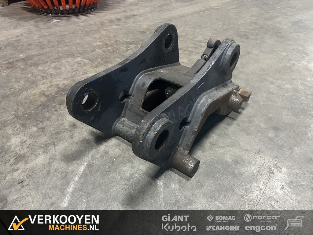 2023 GP HCW10 Snelwissel Wacker Neuson EW65 CW10 DV1316