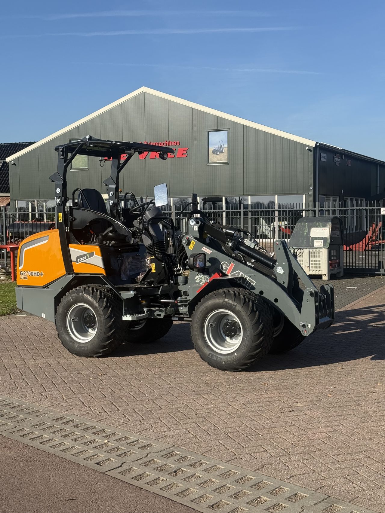 Giant g2700 HD+ extra pro inching nieuw