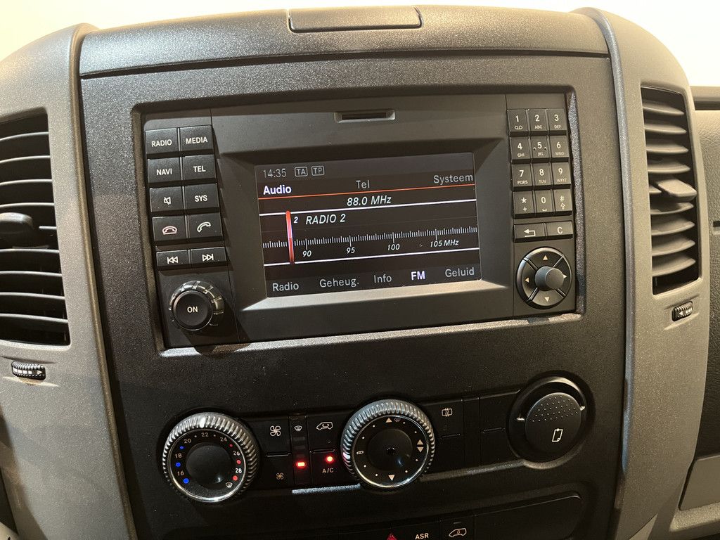 Mercedes-Benz Sprinter 314 CDI RWD Automaat Bakwagen / Meubelbak / Euro 6 / Airco / Cruise Control / Camera / 3-Zits