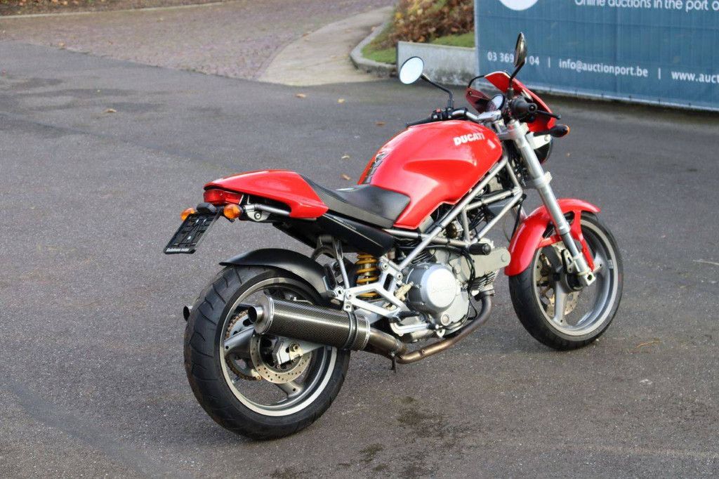Motor Ducati Monster 600 Petrol 2001 (Margin)