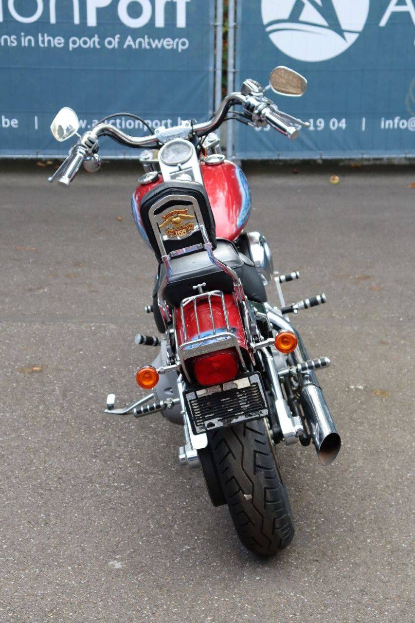 Harley-Davidson Deuce Softail Benzin 2004