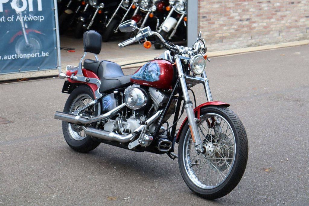Harley-Davidson Deuce Softail Benzin 2004