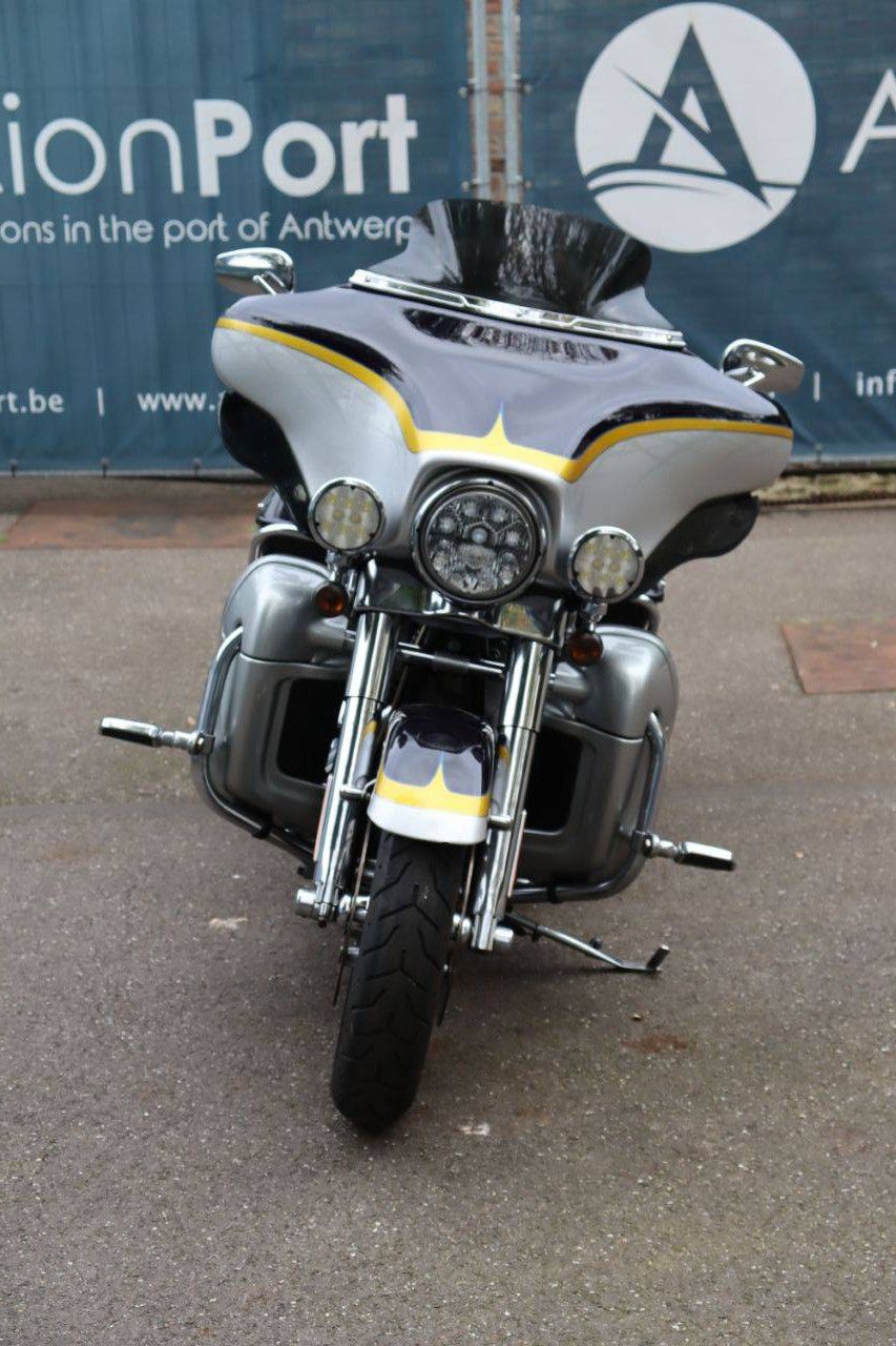 Harley-Davidson ULTRA CLASSIC CVO Petrol 2012 (Margin)