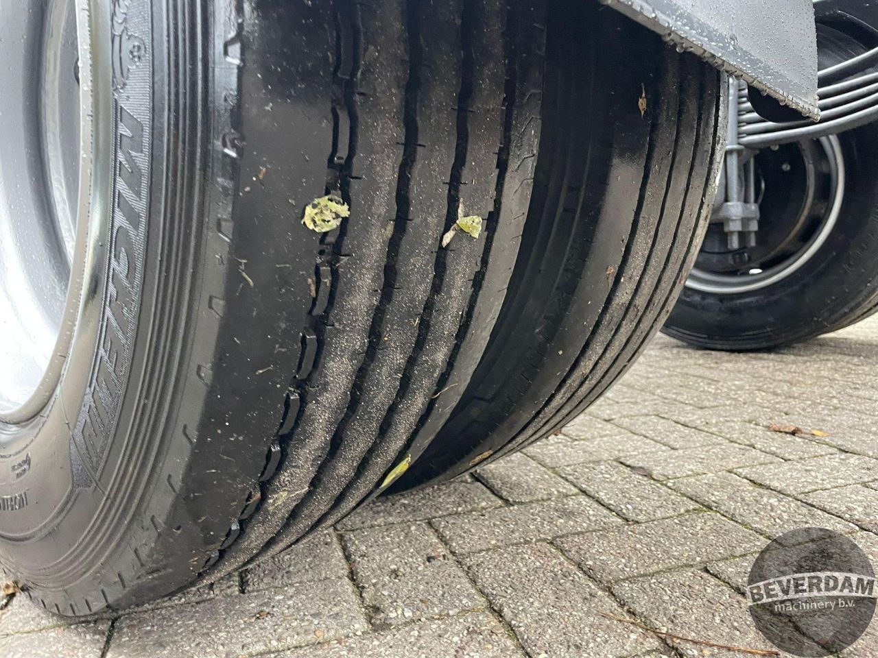 Floor FLA-10-108 containeraanhanger