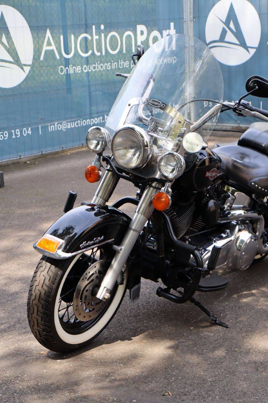 Harley-Davidson Heritage Softail Classic Benzine 2013