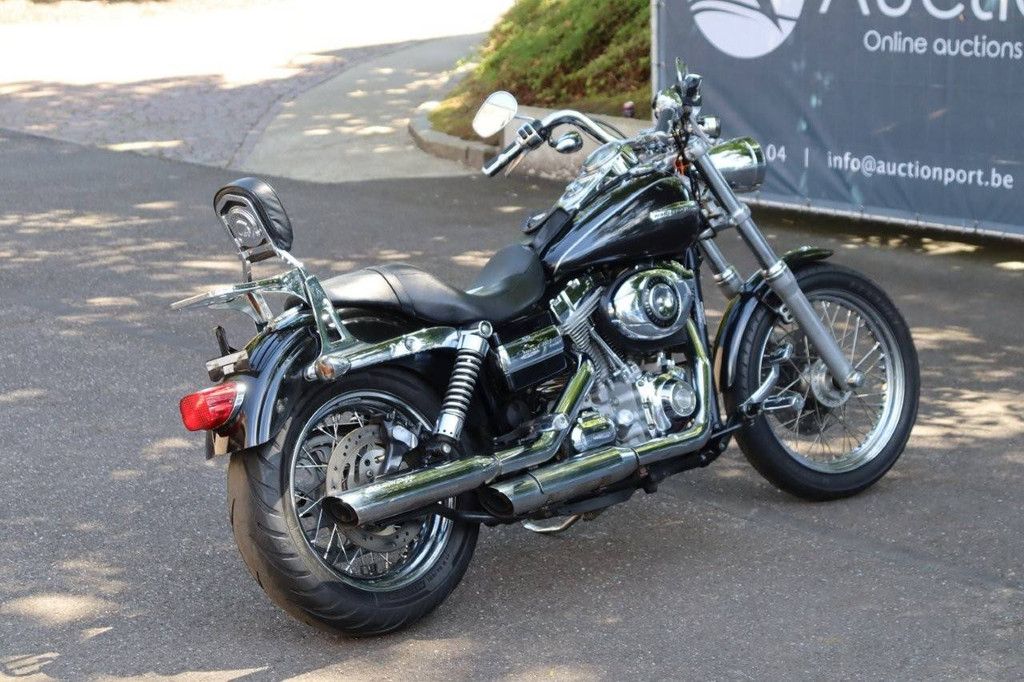 Motorcycle Harley-Davidson Dyna Super Glide Petrol 2007