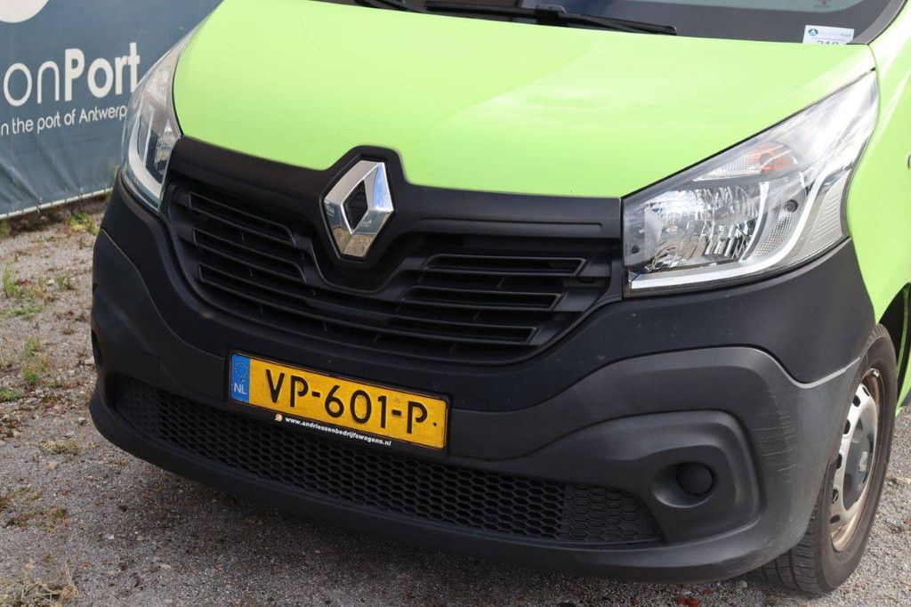 Renault Trafic Diesel 2015 Van