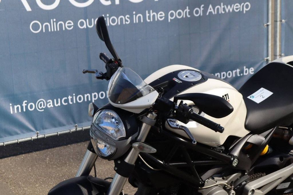 Motor Ducati MONSTER 696 Benzine 2008 (Marge)