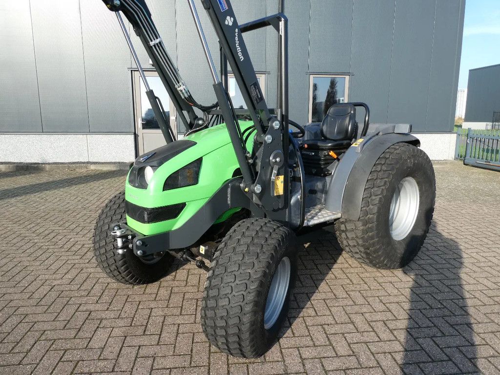Deutz Agrokid 230 4wd / 02850 Draaiuren / Voorlader