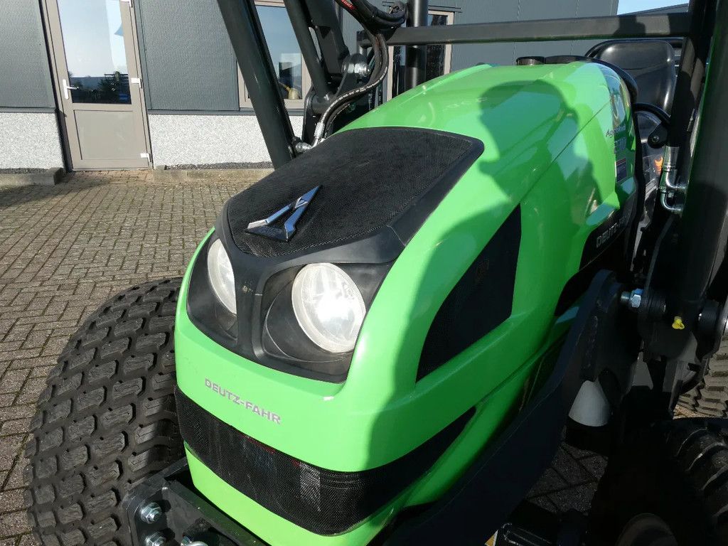 Deutz Agrokid 230 4wd / 02850 Draaiuren / Voorlader