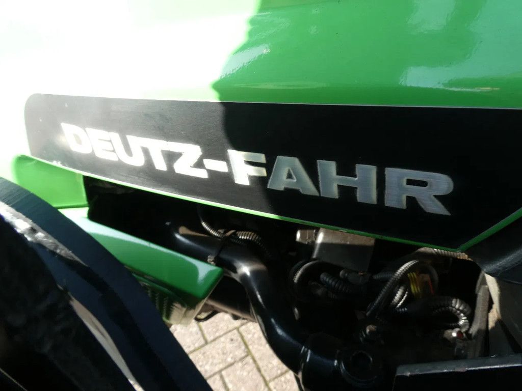 Deutz Agrokid 230 4wd / 02850 Draaiuren / Voorlader