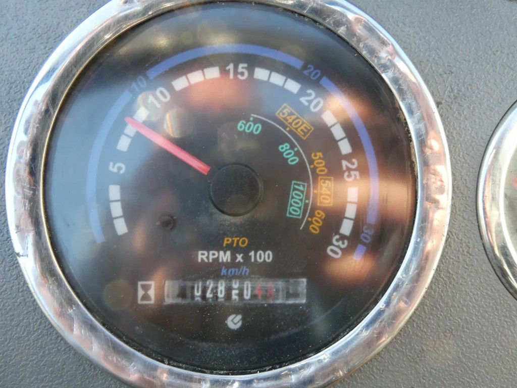 Deutz Agrokid 230 4wd / 02850 Draaiuren / Voorlader