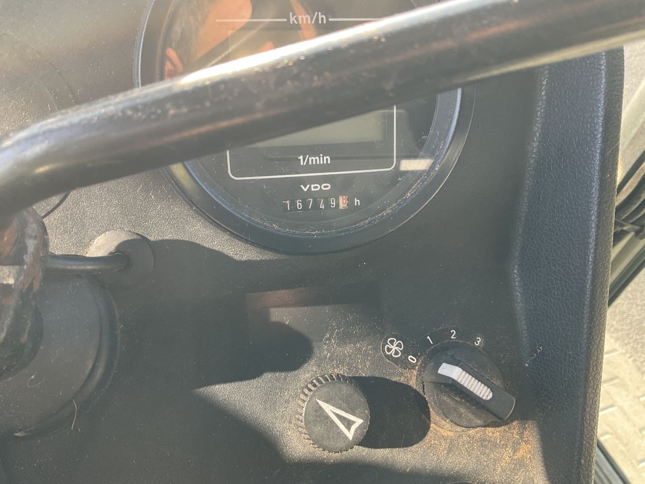 Fendt 309c turbomatik met mailleux mx 100 frontlader