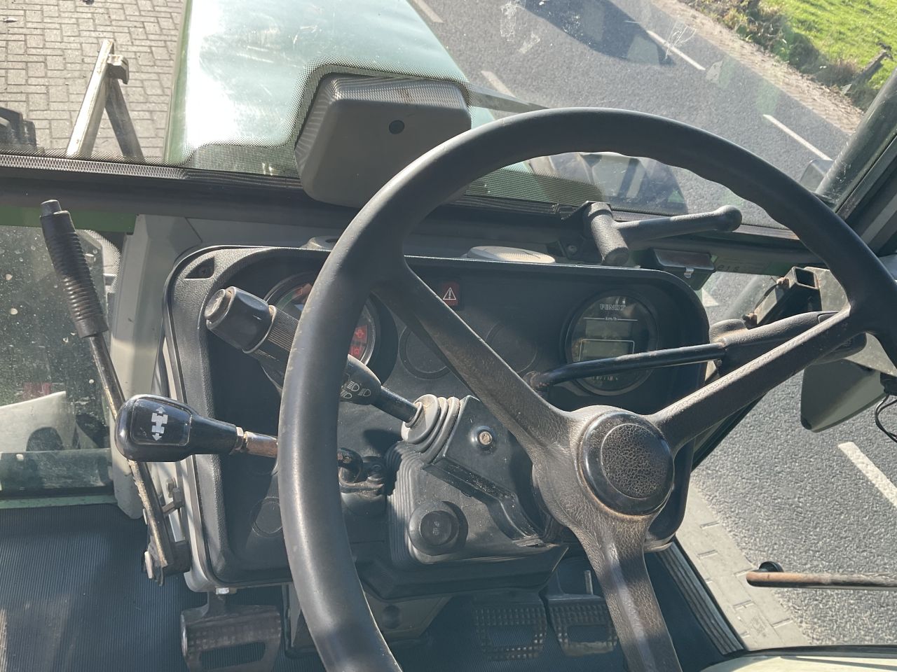 Fendt 309c turbomatik met mailleux mx 100 frontlader