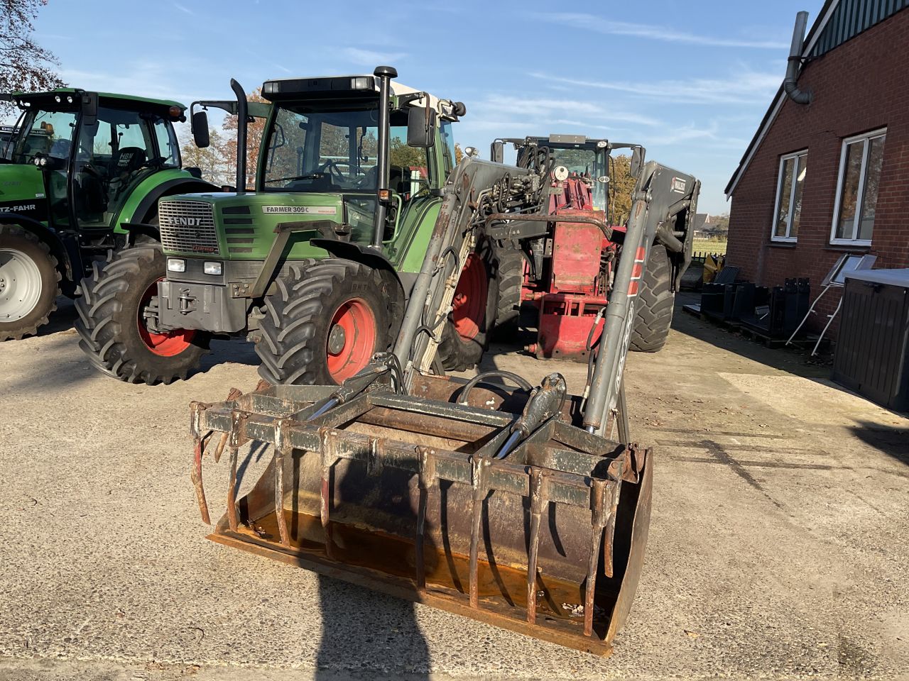 Fendt 309c turbomatik met mailleux mx 100 frontlader
